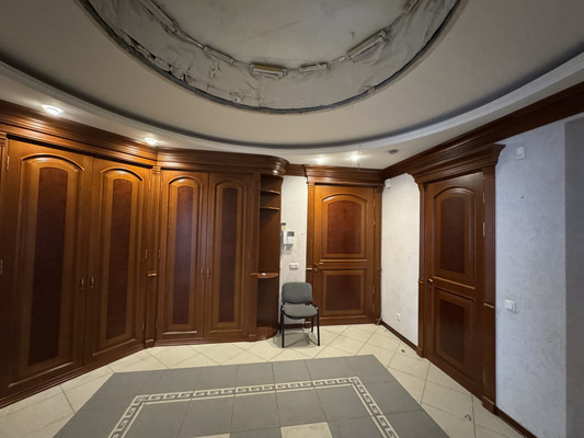 Продам многокомнатную квартиру, Ломоносовский пр-кт, 7к5, Москва г