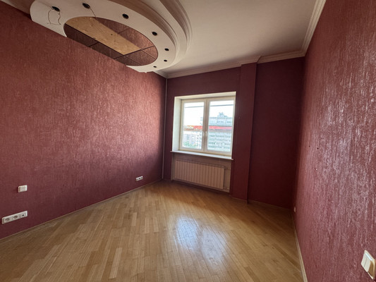 Продам многокомнатную квартиру, Ломоносовский пр-кт, 7к5, Москва г