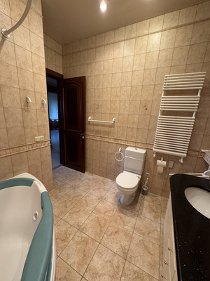 Продам многокомнатную квартиру, Ломоносовский пр-кт, 7к5, Москва г