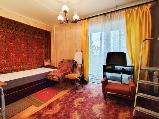 Продам трехкомнатную (3-комн.) квартиру, Болотниковская ул, 2кА, Москва г