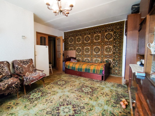 Продам трехкомнатную (3-комн.) квартиру, Болотниковская ул, 2кА, Москва г