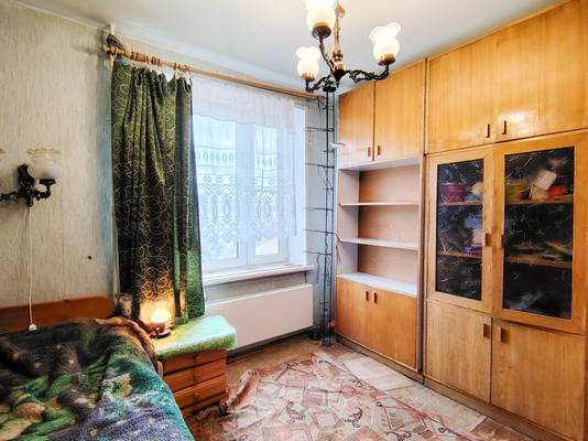 Продам трехкомнатную (3-комн.) квартиру, Болотниковская ул, 2кА, Москва г