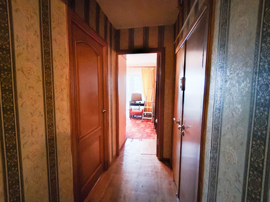 Продам трехкомнатную (3-комн.) квартиру, Болотниковская ул, 2кА, Москва г