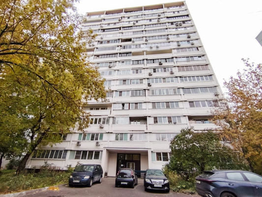 Продам трехкомнатную (3-комн.) квартиру, Болотниковская ул, 2кА, Москва г