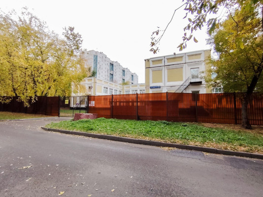 Продам трехкомнатную (3-комн.) квартиру, Болотниковская ул, 2кА, Москва г