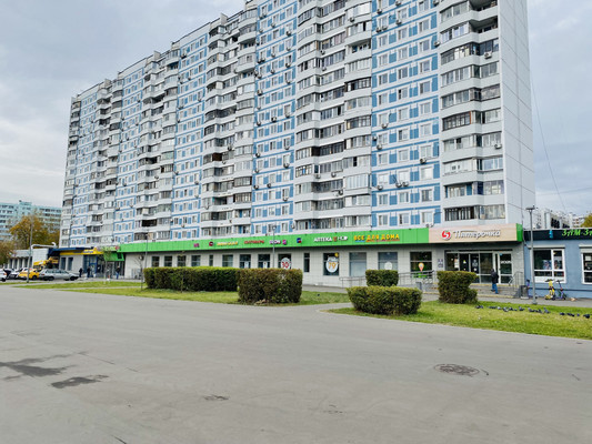 Продам однокомнатную (1-комн.) квартиру, Хачатуряна ул, 7, Москва г