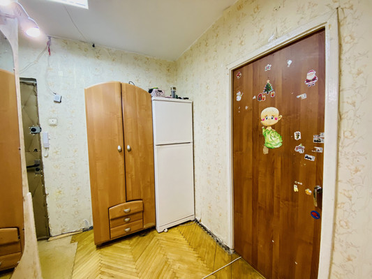 Продам однокомнатную (1-комн.) квартиру, Хачатуряна ул, 7, Москва г