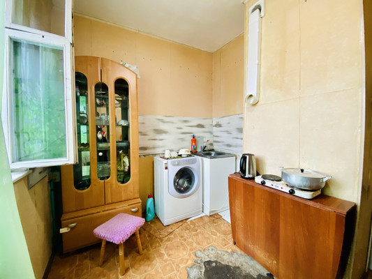 Продам однокомнатную (1-комн.) квартиру, Хачатуряна ул, 7, Москва г