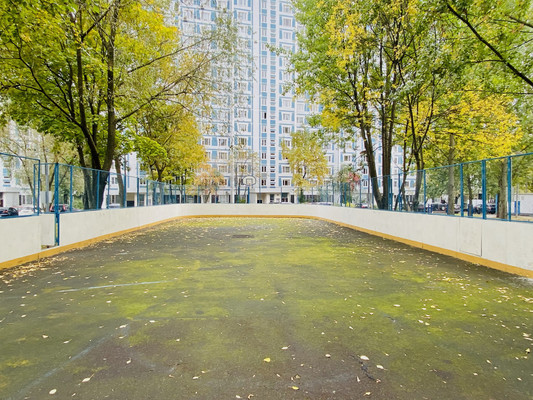 Продам однокомнатную (1-комн.) квартиру, Хачатуряна ул, 7, Москва г