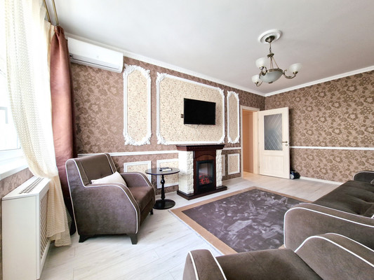 Сдам двухкомнатную (2-комн.) квартиру, Дмитровка Б. ул, 1к2, Москва г