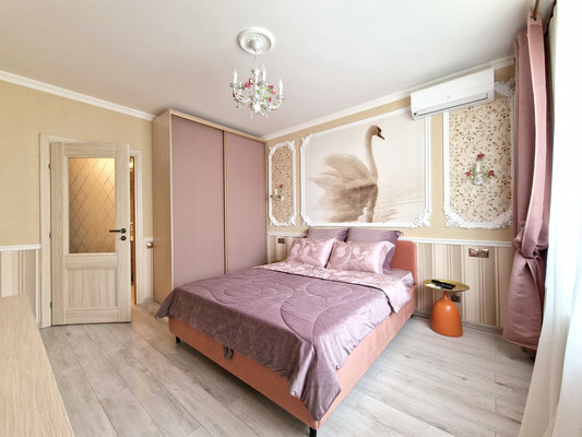 Сдам двухкомнатную (2-комн.) квартиру, Дмитровка Б. ул, 1к2, Москва г