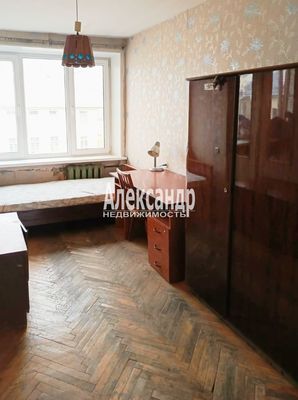 Продам трехкомнатную (3-комн.) квартиру, Московский пр-кт, 86, Санкт-Петербург г