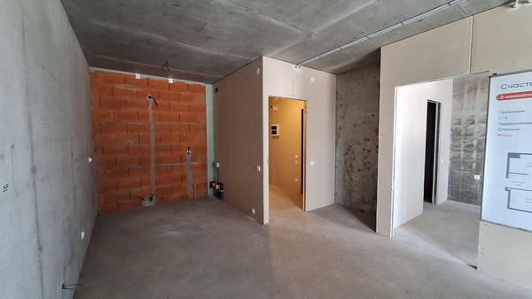 Продам трехкомнатную (3-комн.) квартиру (долевое), Гаврилова ул, 7к3, Казань г