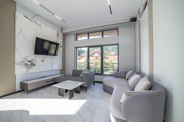 Продам торговое помещение 100 м2, Центральная ул, Габиевский п