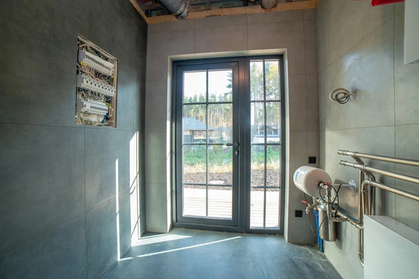 Продам торговое помещение 100 м2, Центральная ул, Габиевский п