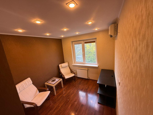 Продам трехкомнатную (3-комн.) квартиру, Королева пр-кт, 23А, Ростов-на-Дону г