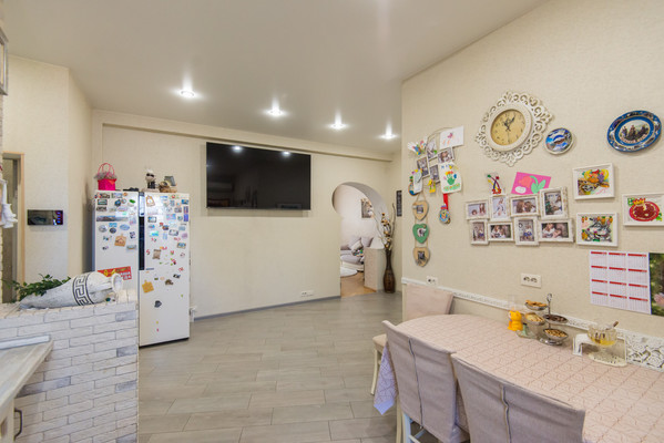 Продам многокомнатную квартиру, Джапаридзе ул, 12, Ростов-на-Дону г