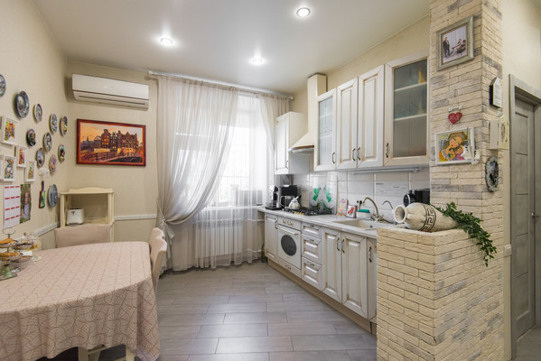 Продам многокомнатную квартиру, Джапаридзе ул, 12, Ростов-на-Дону г