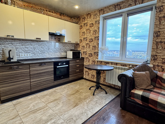 Продам однокомнатную (1-комн.) квартиру, Чугунова ул, 15б, Раменское г