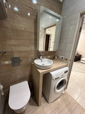 Продам однокомнатную (1-комн.) квартиру, Крымской весны ул, 1к2, Симферополь г