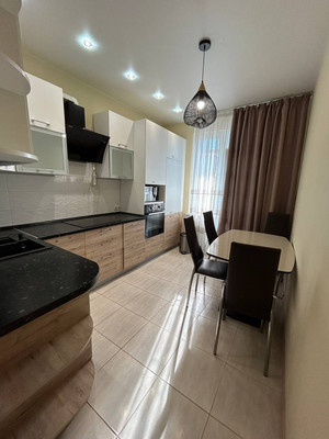 Продам однокомнатную (1-комн.) квартиру, Крымской весны ул, 1к2, Симферополь г