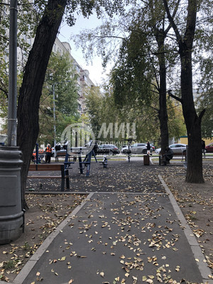 Продам трехкомнатную (3-комн.) квартиру, Шарикоподшипниковская ул, 40, Москва г