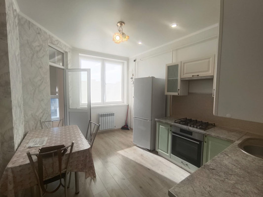 Продам однокомнатную (1-комн.) квартиру, Поликарпова ул, 2к2, Анапа г