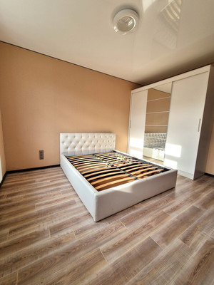 Продам двухкомнатную (2-комн.) квартиру, Никольская ул, 46, Озерецкое с