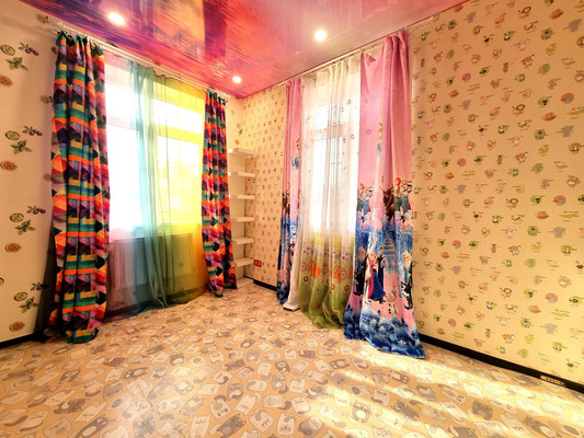 Продам двухкомнатную (2-комн.) квартиру, Никольская ул, 46, Озерецкое с