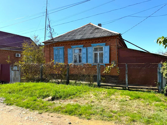 Продам дом, Виноградная ул, 66, Апшеронск г, 0 км от города