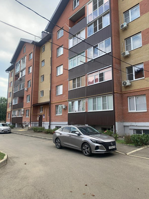 Продам однокомнатную (1-комн.) квартиру, Новороссийская ул, 171к2, Армавир г