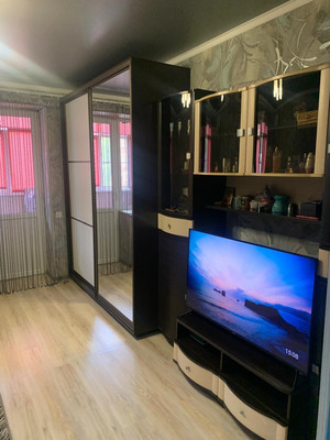 Продам однокомнатную (1-комн.) квартиру, Новороссийская ул, 171к2, Армавир г