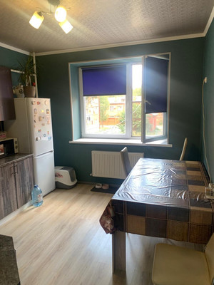 Продам однокомнатную (1-комн.) квартиру, Новороссийская ул, 171к2, Армавир г