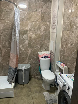 Продам однокомнатную (1-комн.) квартиру, Новороссийская ул, 171к2, Армавир г