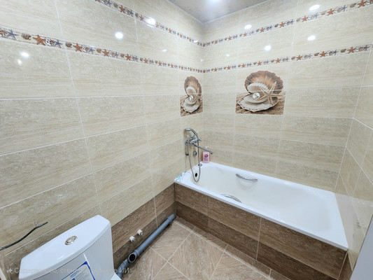 Продам двухкомнатную (2-комн.) квартиру, 14, Береговая Погореловка с