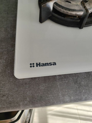 Продам двухкомнатную (2-комн.) квартиру, Трубаченко ул, 14е, Симферополь г