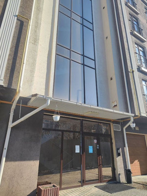 Продам двухкомнатную (2-комн.) квартиру, Трубаченко ул, 14е, Симферополь г