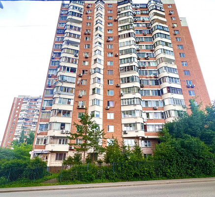 Продам двухкомнатную (2-комн.) квартиру, Авиационная ул, 72к1, Москва г