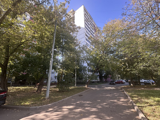 Продам двухкомнатную (2-комн.) квартиру, Скаковая ул, 34к4, Москва г