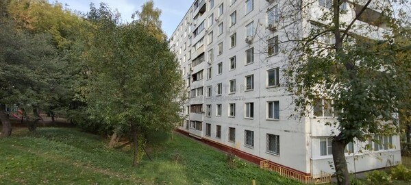 Продам однокомнатную (1-комн.) квартиру, Беловежская ул, 95, Москва г