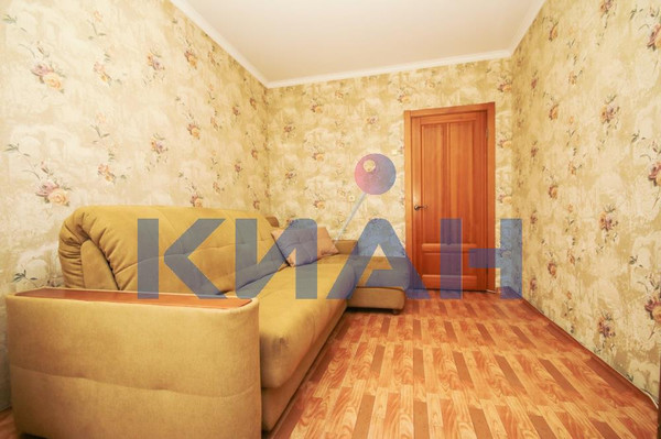 Продам трехкомнатную (3-комн.) квартиру, Урванцева ул, 2, Красноярск г