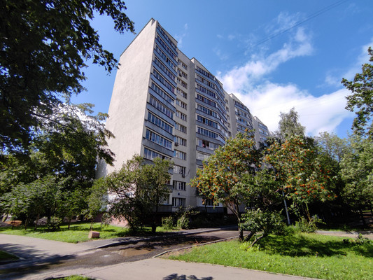 Продам однокомнатную (1-комн.) квартиру, Бирюлёвская ул, 58к3, Москва г