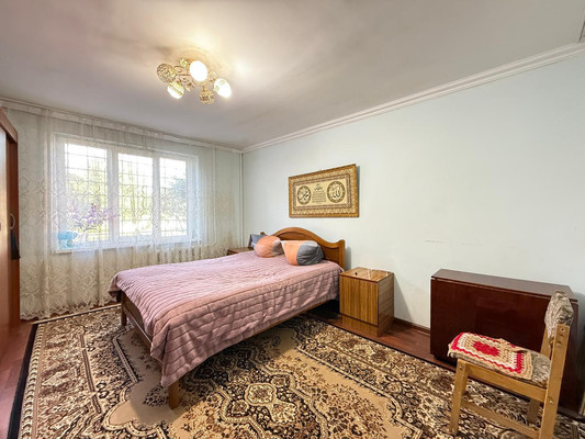 Продам трехкомнатную (3-комн.) квартиру, Ю.А.Гагарина ул, 24, Нальчик г