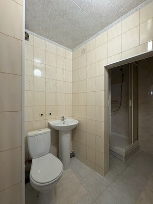 Продам трехкомнатную (3-комн.) квартиру, Токарей ул, 24, Екатеринбург г