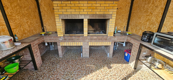 Продам коммерческое помещение 100 м2, Дальняя ул, 22, Каменномостский п