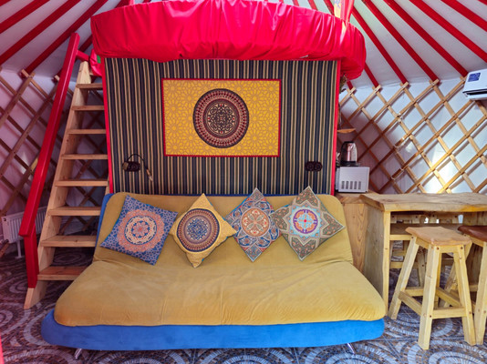 Продам коммерческое помещение 100 м2, Дальняя ул, 22, Каменномостский п