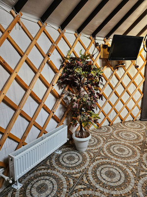 Продам коммерческое помещение 100 м2, Дальняя ул, 22, Каменномостский п