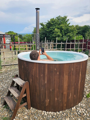 Продам коммерческое помещение 100 м2, Дальняя ул, 22, Каменномостский п