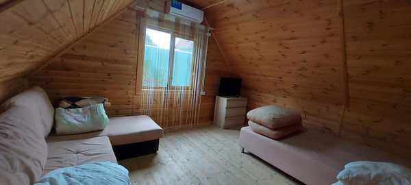 Продам дом, Солнечная ул, 20, Ольгинка с, 0 км от города