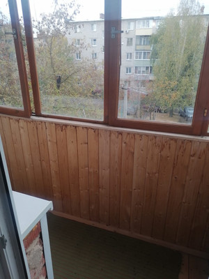 Продам двухкомнатную (2-комн.) квартиру, 50 лет ВЛКСМ ул, 8а, Алексин г